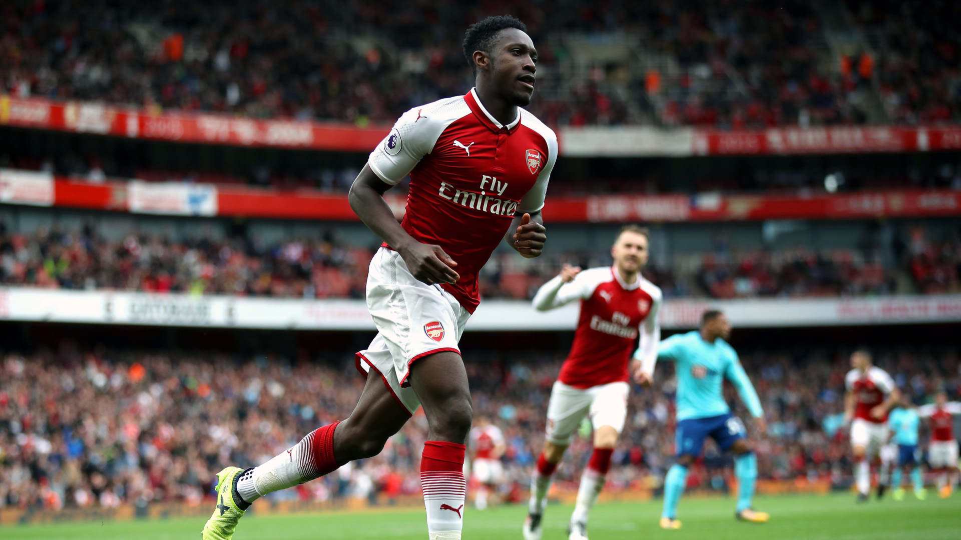Welbeck retribui confian&ccedil;a de Wenger com atua&ccedil;&atilde;o decisiva na vit&oacute;ria do Arsenal sobre o Bournemouth