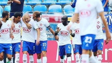 [Vídeo] Este golaço do Belenenses poderia entrar nos manuais como “o voleio perfeito”