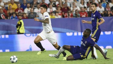 Talento do Sevilla, Joaquín Correa protagonizou uma assistência deslumbrante na Champions