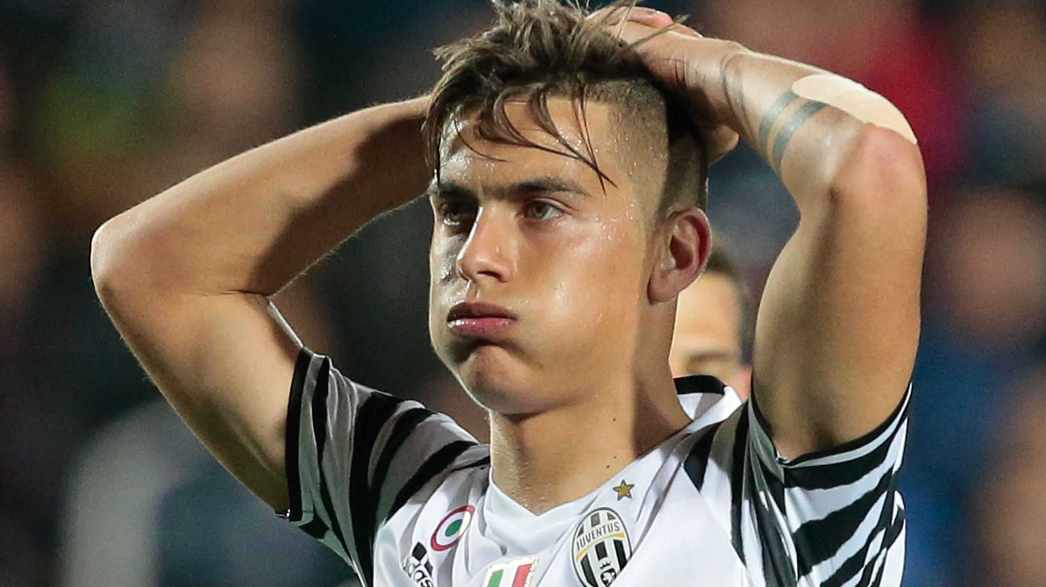 Senador italiano quer arrastar Dybala para a Coreia do Norte: &ldquo;Seria uma festa nacional&rdquo;