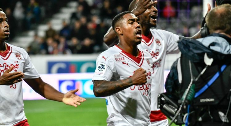 Voando neste in&iacute;cio de temporada, Malcom decidiu mais um jogo para o Bordeaux