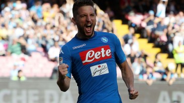 Há um ano, Mertens era convertido em artilheiro no Napoli. Desde então, 41 gols e 16 assistências