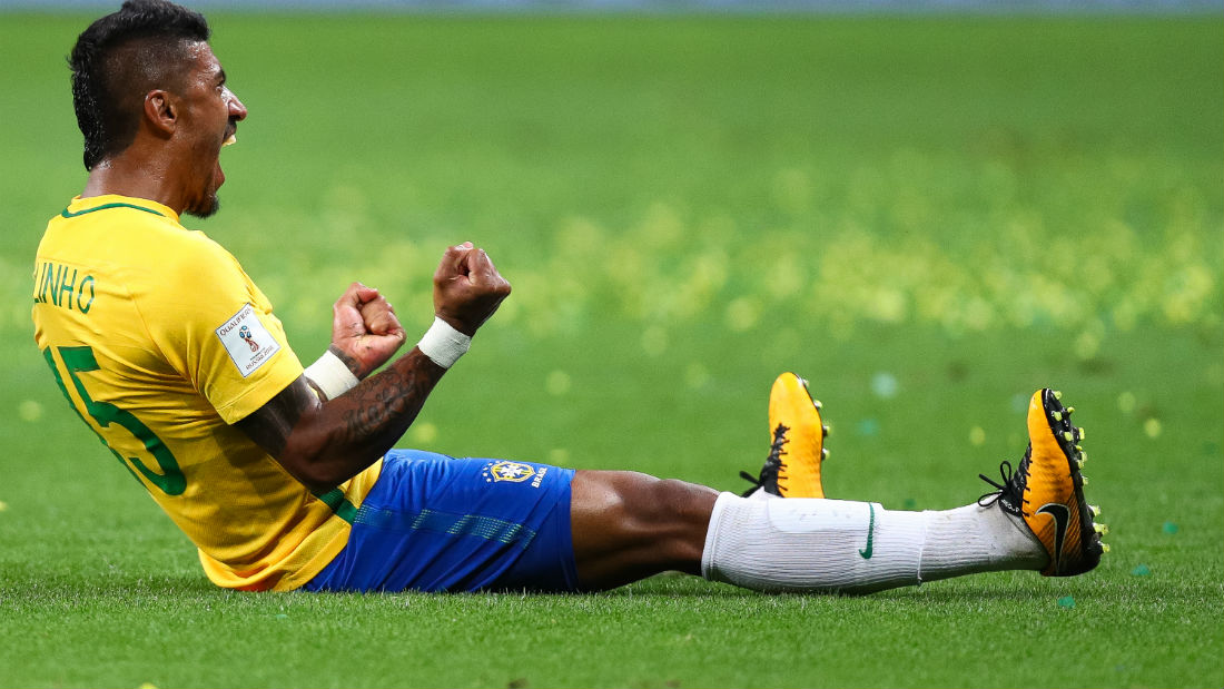 Paulinho e Coutinho tiraram o Brasil da sonol&ecirc;ncia de uma exibi&ccedil;&atilde;o pregui&ccedil;osa