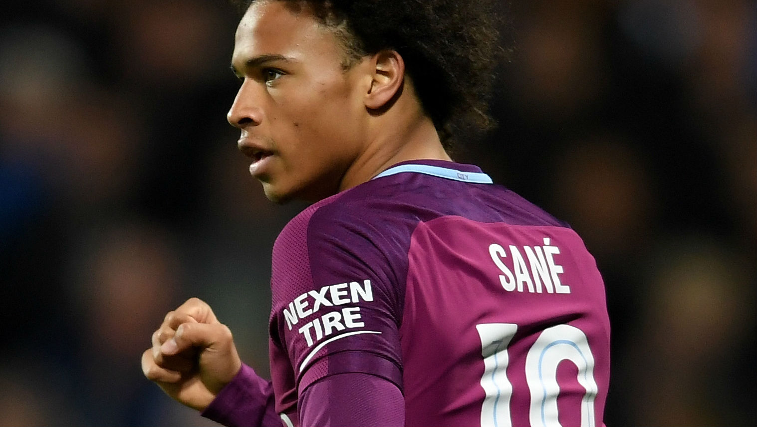 Apenas Arsenal e City correram riscos em dia de vit&oacute;ria dos grandes na Copa da Liga Inglesa