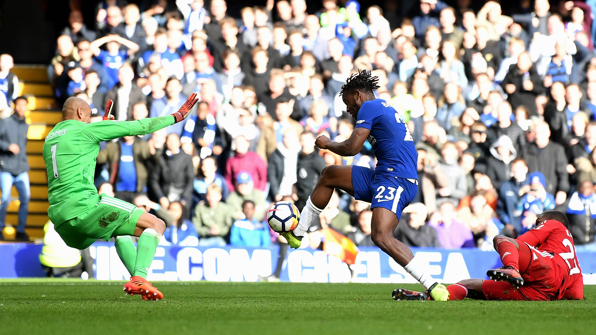 Mudan&ccedil;as de Conte e entrada de Batshuayi levam Chelsea a virada incr&iacute;vel contra Watford
