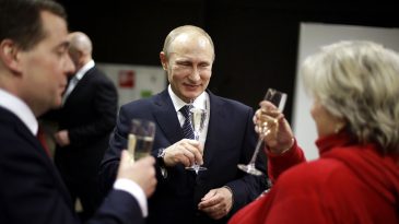 Prepara o cheque, Putin: Rússia estoura mais US$ 600 milhões no orçamento da Copa 2018