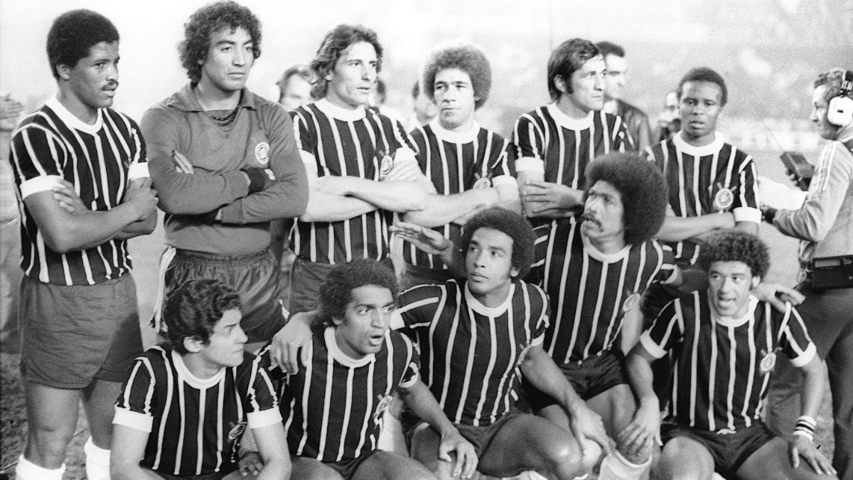 Se houve uma mudan&ccedil;a no Corinthians, ela veio com o gol de Bas&iacute;lio em 1977