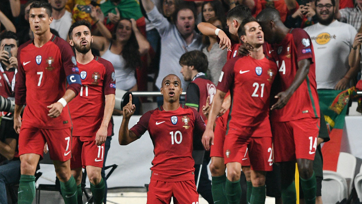 Portugal e Cristiano Ronaldo conquistam a chance de continuar fazendo hist&oacute;ria na R&uacute;ssia