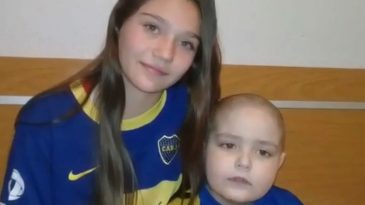 Garotinho com câncer retribui apoio que recebeu de Benedetto, machucado por até oito meses