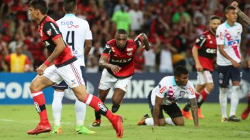 Juan foi do tamanho do Flamengo e empurrou o time a uma virada na marra