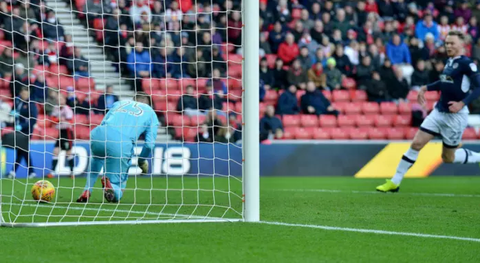 Sunderland 2&times;2 Millwall teve a incr&iacute;vel marca de quatro frangos vergonhosos dos goleiros