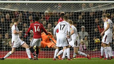 Manchester United sofreu mais do que o esperado e teve que arrancar empate com Burnley nos acréscimos