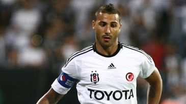 Em um lance, duas pinturas do Besiktas: lançamento de trivela de Talisca e domínio de letra de Quaresma