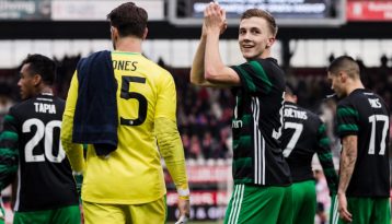 Oitenta anos depois, Dylan Vente fez um gol igualzinho ao mais importante de seu tio-avô pelo Feyenoord