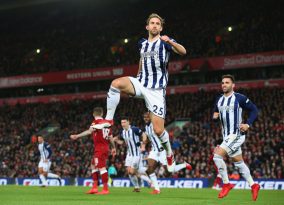 West Brom surpreende, supera reveses e cala Liverpool