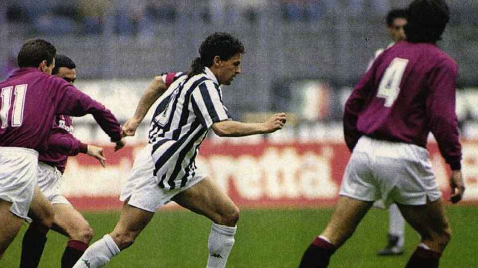 O Torino x Juve que, h&aacute; 25 anos, marcou a &uacute;ltima era dourada do D&eacute;rbi de Turim