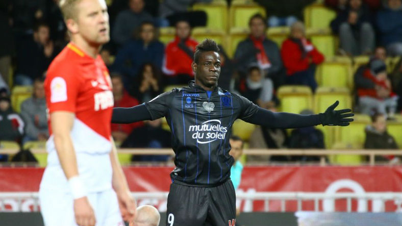 Super Mario vira para o Nice, mas Monaco arranca empate nos minutos finais