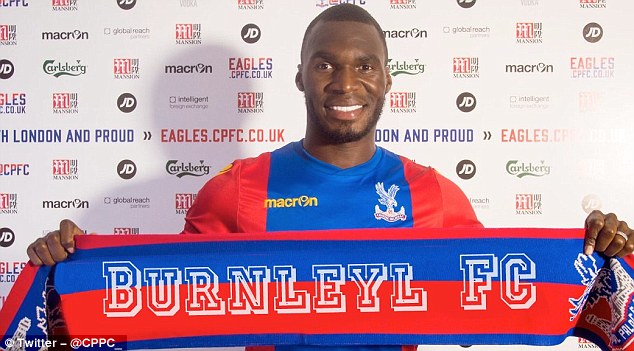 O Crystal Palace fez um v&iacute;deo muito bom zoando &ldquo;como anunciar um refor&ccedil;o&rdquo;