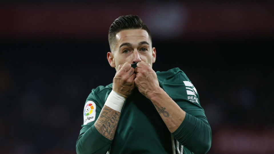 O Betis venceu um cl&aacute;ssico para a hist&oacute;ria: 5 a 3, dentro da casa do Sevilla
