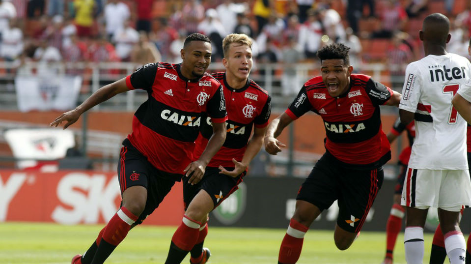 Fla celebra o tetra em uma Copinha que ofereceu a muitos um sopro de &acirc;nimo
