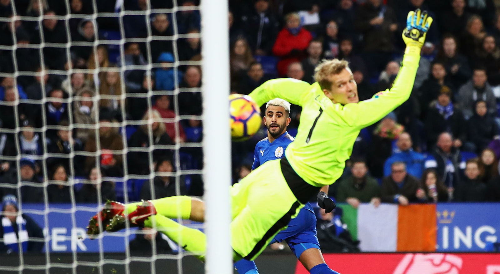 O Leicester voltou a vencer com dois gols cheios de categoria, para arrancar aplausos