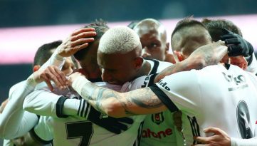 Talisca aproveita o momento: Quatro gols nos últimos dois jogos pelo Besiktas