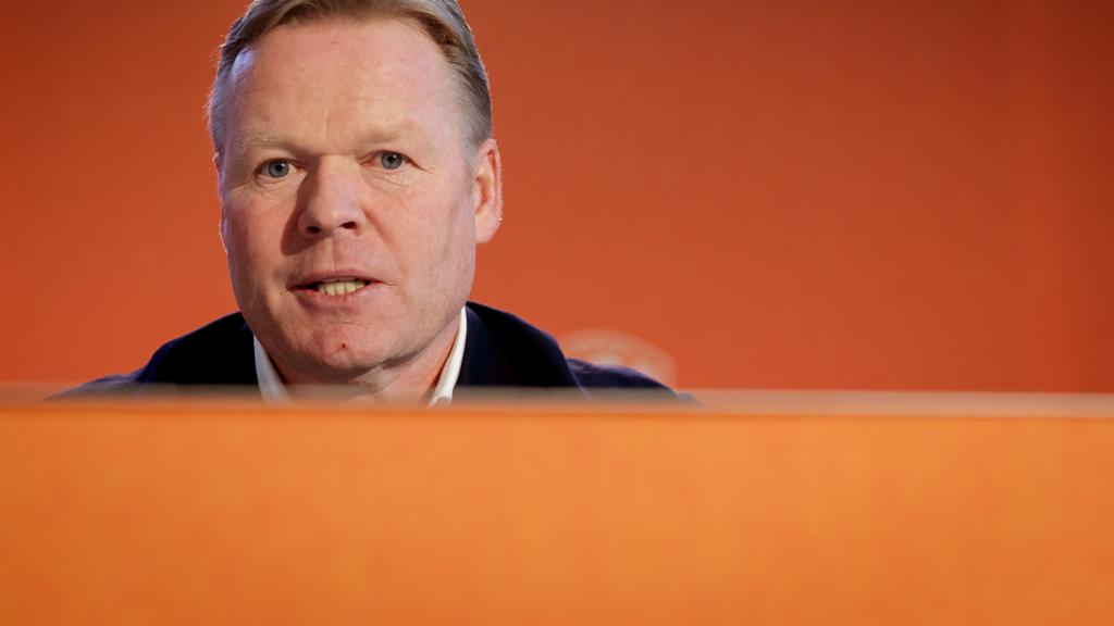 Koeman e Cocu: pragmatismo em alta na Holanda