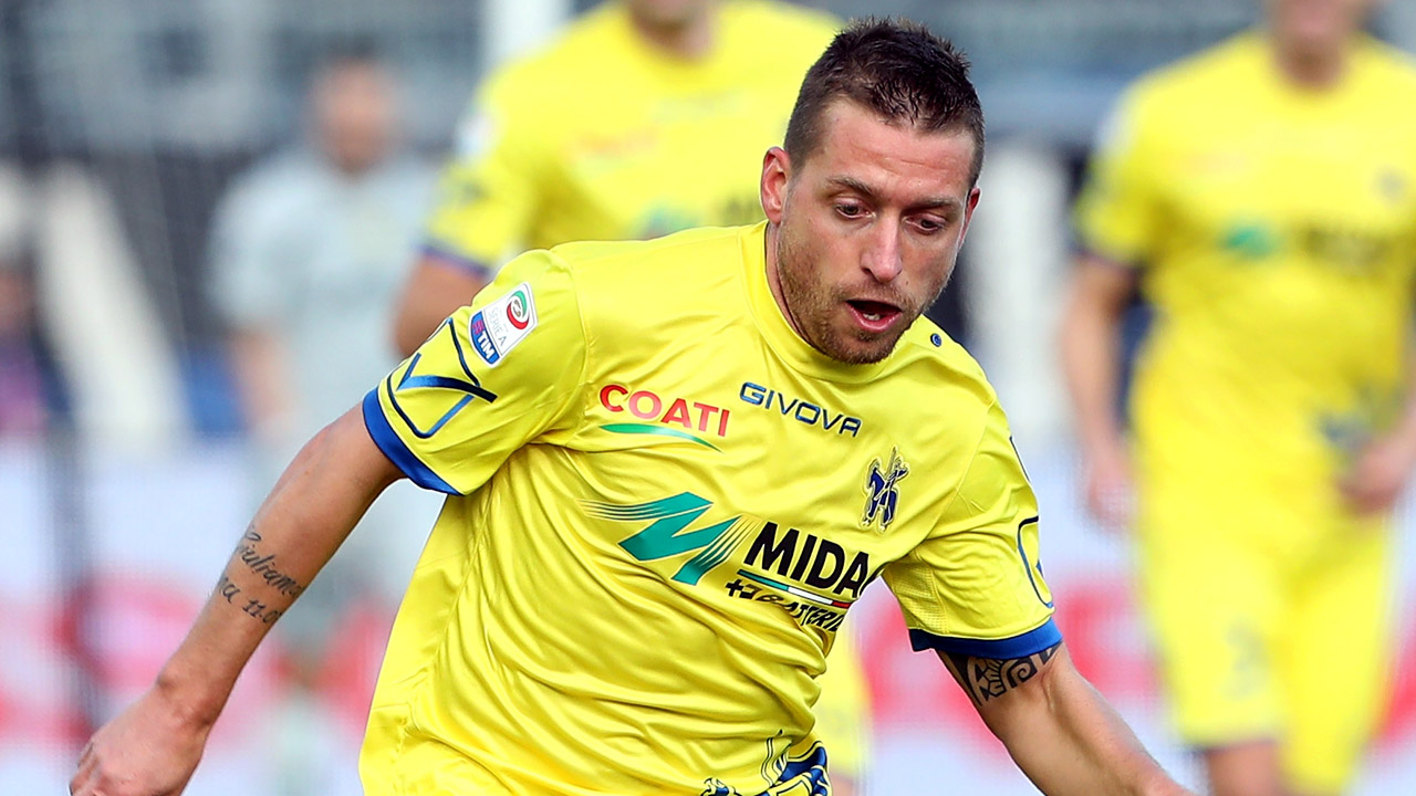 Depois de deixar Napoli, Giaccherini critica Sarri: &ldquo;Ele tem problemas de relacionamento&rdquo;