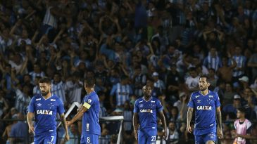 Em jogo movimentadíssimo, Martínez foi trunfo do Racing e pesadelo do Cruzeiro