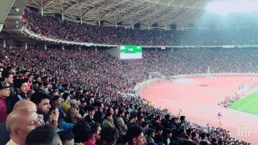 É de arrepiar a força de 65 mil iraquianos cantando o hino antes do jogo da seleção