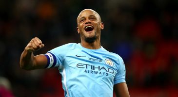 Kompany fez uma partidaça em Wembley, digna de sua história e importante ao seu presente