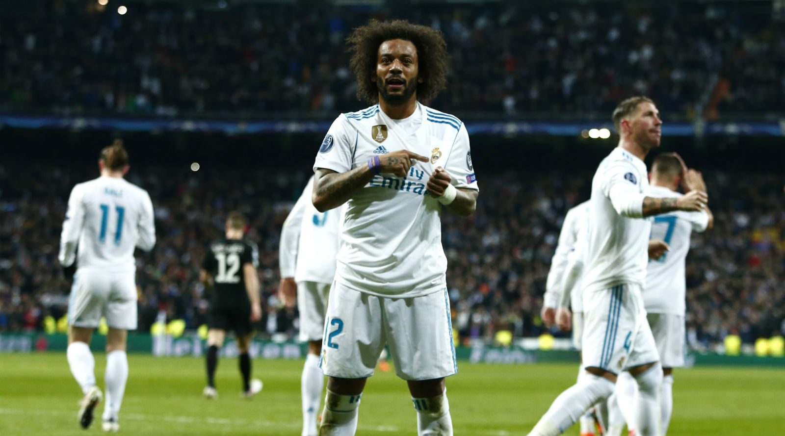 Pelas m&atilde;os de Zidane, Real Madrid ressurge nos minutos finais e recobra sua grandeza contra o PSG