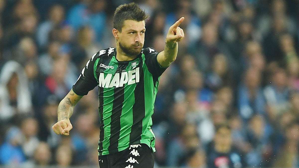 Acerbi passa suas quintas fazendo trabalho volunt&aacute;rio ao lado de jovens com S&iacute;ndrome de Down