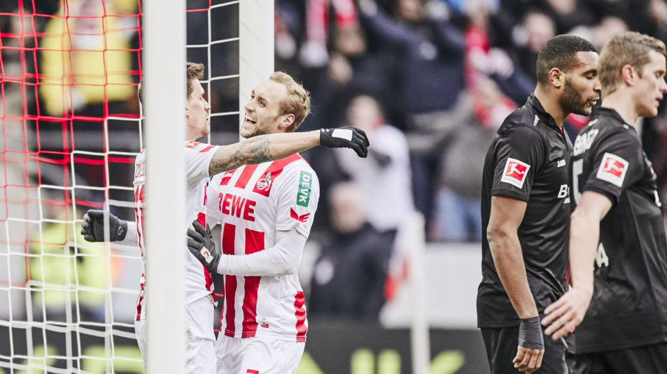 Demorou, mas aconteceu: O Col&ocirc;nia deixou a lanterna da Bundesliga para o Hamburgo