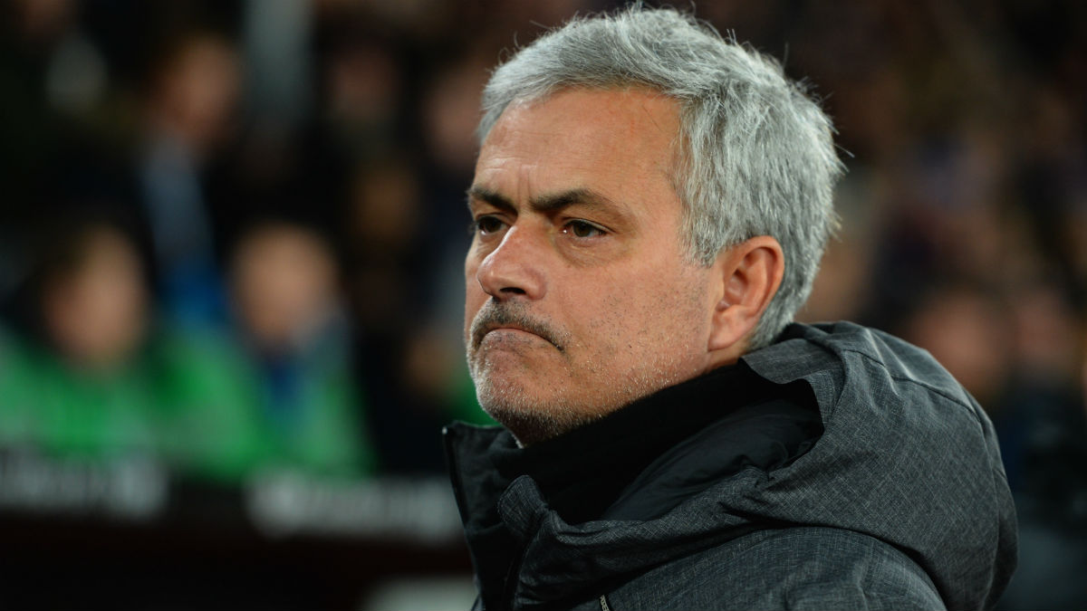 Com o 0 a 0 de Anfield na mem&oacute;ria, pragmatismo de Mourinho &eacute; discutido antes do cl&aacute;ssico