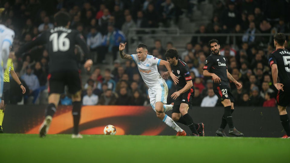 Se o PSG decepcionou, Olympique e Lyon honraram a Fran&ccedil;a na Liga Europa