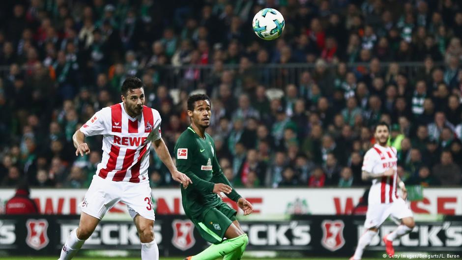&Eacute; bacana ver a torcida do Bremen cantando o nome do &iacute;dolo Pizarro, mesmo que ele esteja do outro lado
