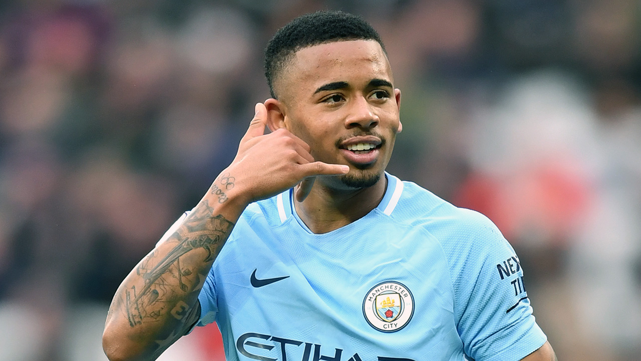 Manchester City atropela o West Ham e busca bater recordes da Premier League