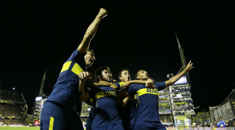 Pavón se livrou de quatro marcadores e ofereceu uma assistência assombrosa pelo Boca Juniors