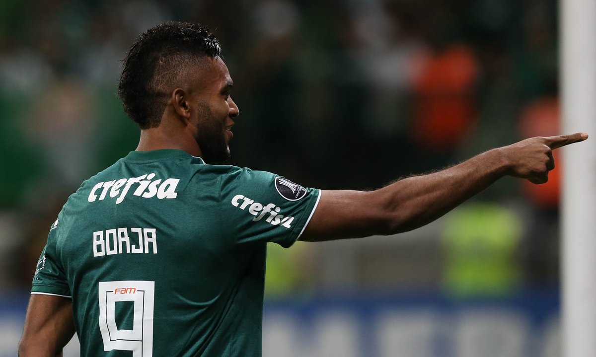 O Palmeiras jogou f&aacute;cil contra o Alianza e a vit&oacute;ria por 2 a 0 ficou at&eacute; magra, pela superioridade