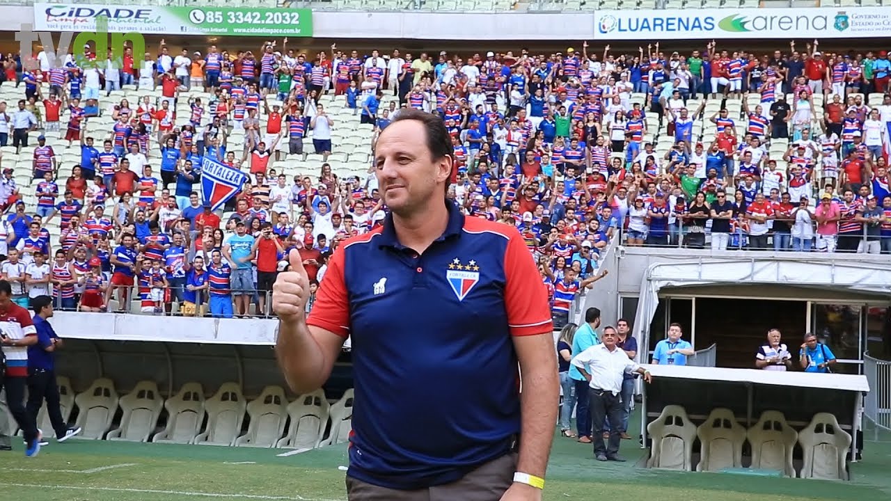 &Eacute; ir&ocirc;nico que, no ano em que se prop&ocirc;s o limite na troca de t&eacute;cnicos, Rog&eacute;rio Ceni vire bumerangue no Fortaleza