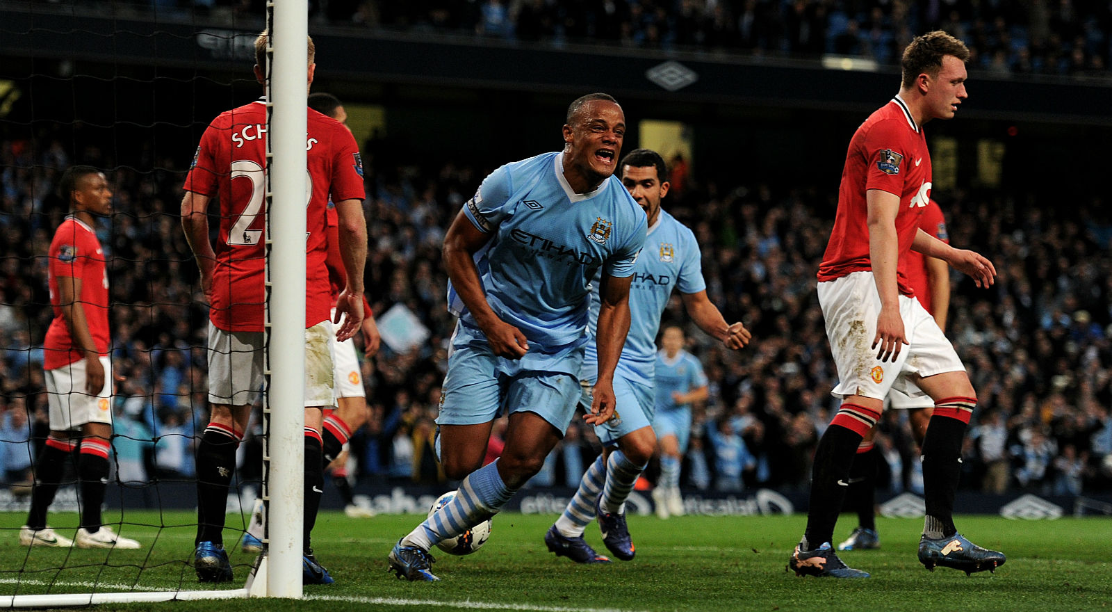 O D&eacute;rbi de Manchester que tamb&eacute;m decidiu o t&iacute;tulo da Premier League em 2011/12