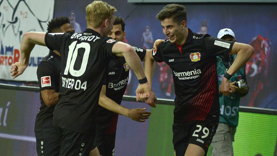 Leverkusen deu um baita sinal de for&ccedil;a ao golear o Leipzig dentro da Red Bull Arena