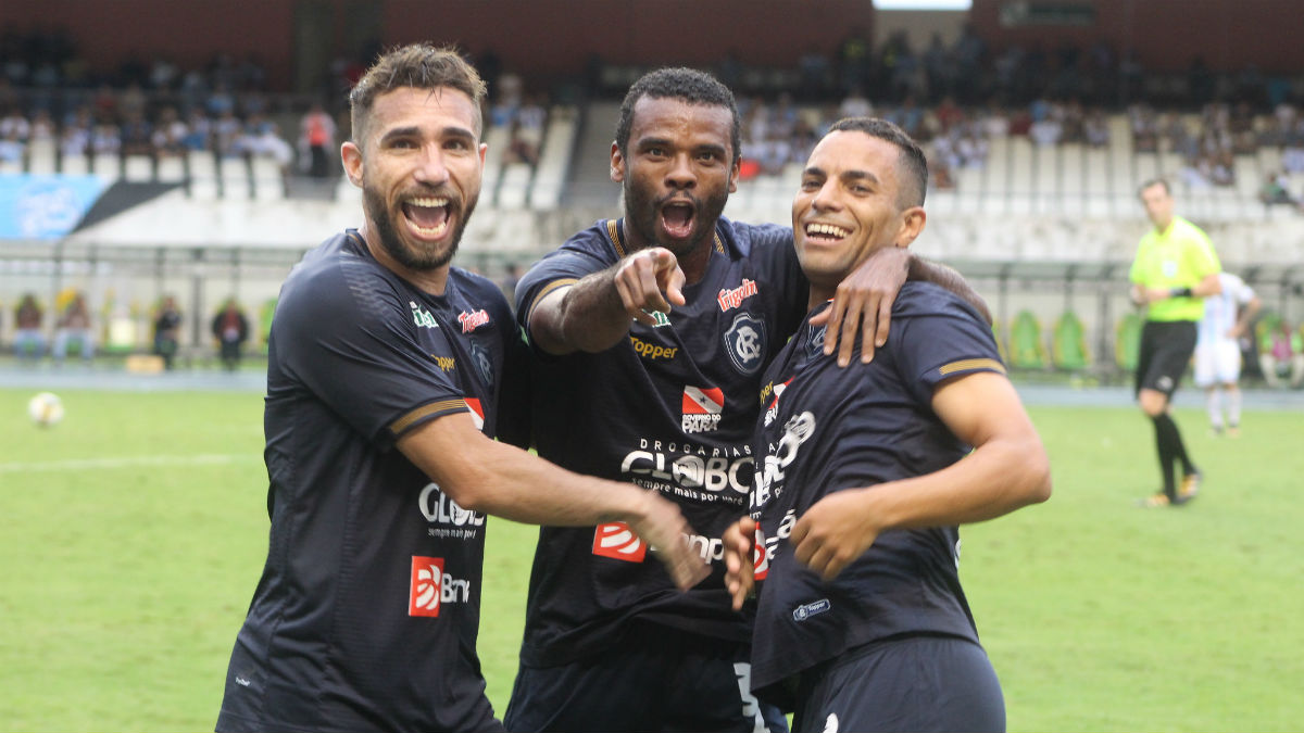 Givanildo, t&iacute;tulo invicto e fim de jejuns: seis hist&oacute;rias de campe&otilde;es estaduais ao redor do Brasil