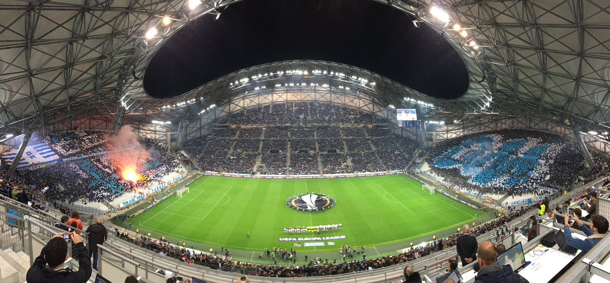 Ligue 1 abre os port&otilde;es e planeja fixar o pre&ccedil;o dos ingressos para torcidas visitantes: &euro;10 por pessoa