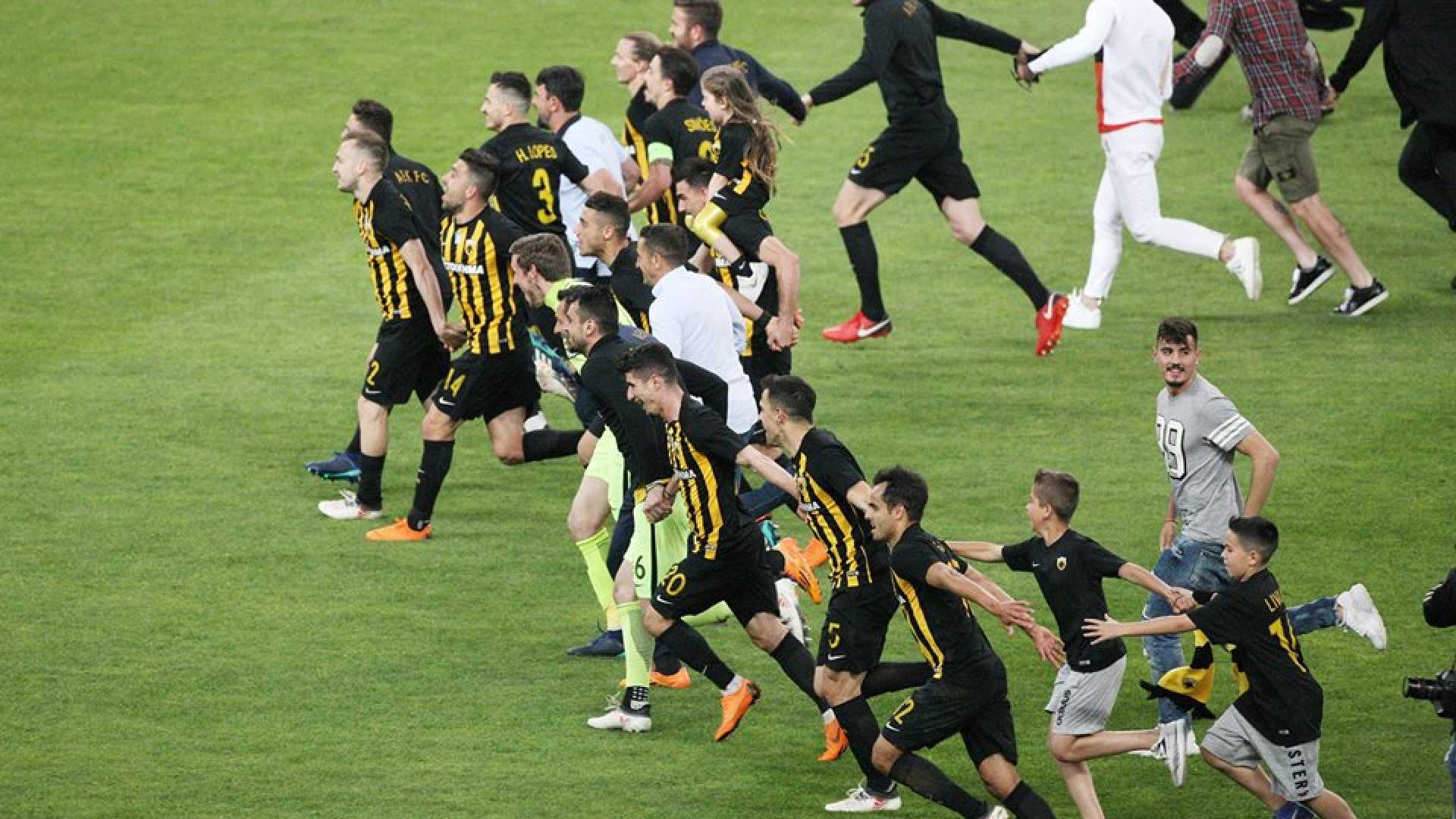 Agora pode comemorar de vez: Tribunais confirmam o t&iacute;tulo grego ao AEK Atenas