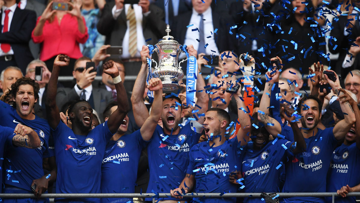 Profissionalismo, defesa e Hazard foram as armas do Chelsea, campe&atilde;o da FA Cup