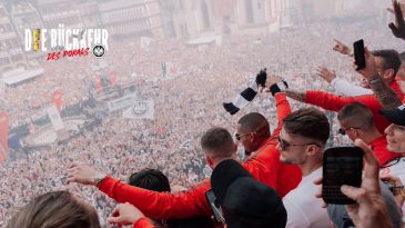 Uma catarse coletiva tomou Frankfurt, na festa do título que não se vivia desde 1988