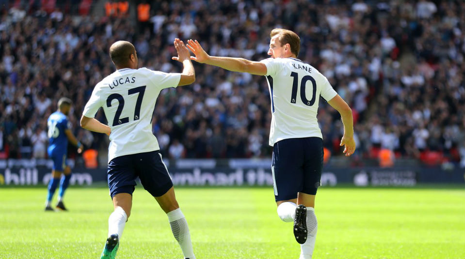 O Tottenham x Leicester, que nem valia tanto, se tornou um pandem&ocirc;nio de nove gols