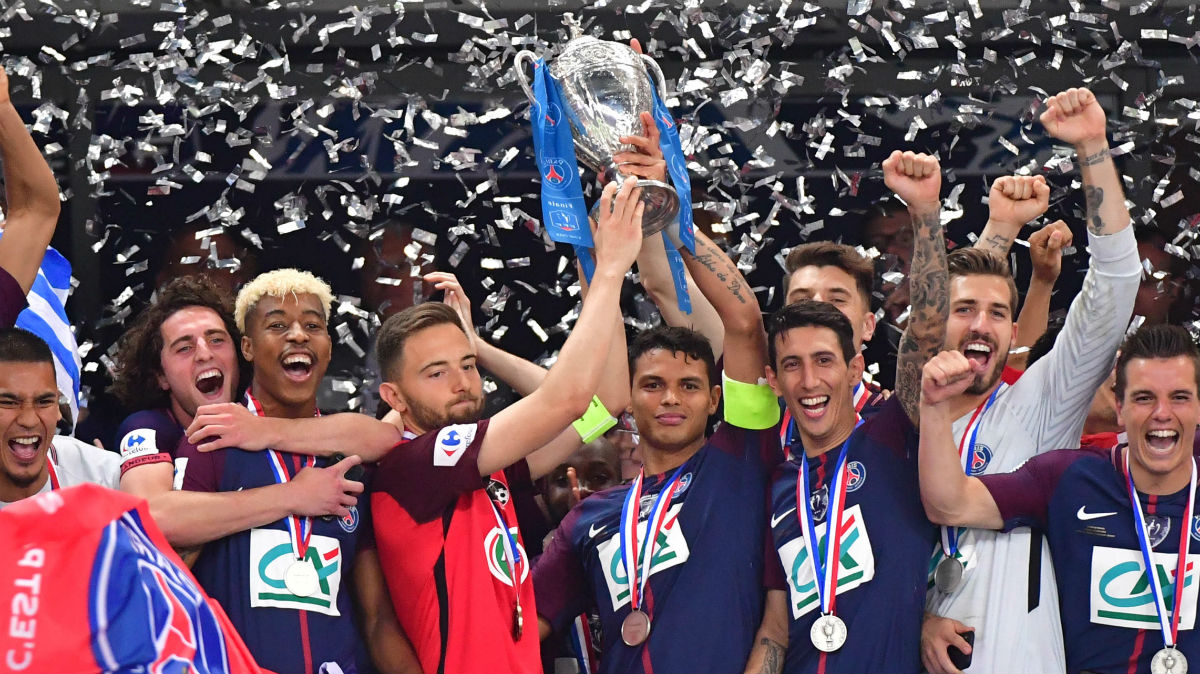 O Les Herbiers encerrou o conto de fadas de cabe&ccedil;a erguida, resistindo ao poder&iacute;o do PSG